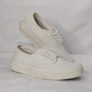STRAYE White Gower Shoe Style Women's 6.5